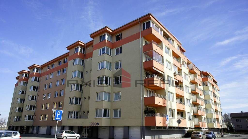 2-izbový byt s parkovacím státím, BA II. Trnávka, Na križovatkách — foto 2