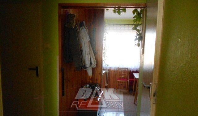 2 izb. byt -Hutnícka ul — foto 3