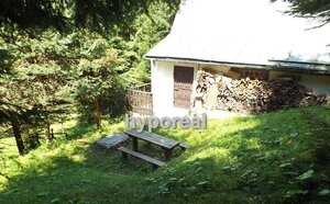 Zariadená chata pod Nízkymi Tatrami na predaj — foto 1