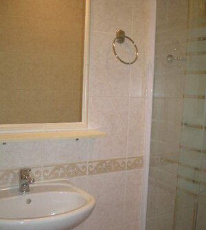 PB1800 - 1 1 byt na sídl. SNP, PB - zrekonštruovaný, 40 m2. ZĽAVA!!! — foto 2