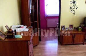 3 izbový byt Púchov Chmelinec na PREDAJ, výmera 60 m2 čiastočná rekonštrukcia — foto 2