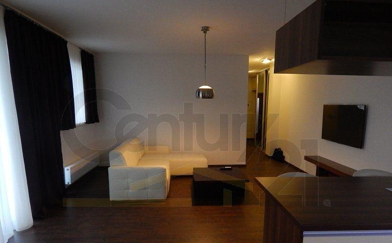 CENTURY 21 Garant ponúkaLUXUSNÝ 2 IZBOVÝ BYT V PREŠOVE NA SÍDLISKU III. — foto 4