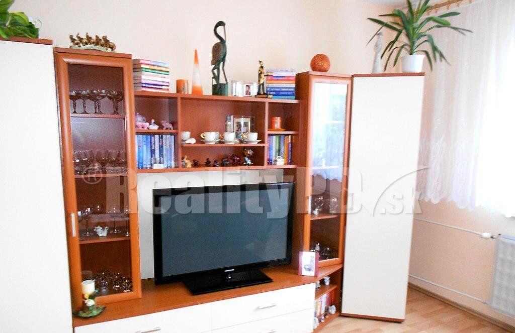 2 izbový byt Prievidza na predaj, Necpaly,50 m2 — foto 2