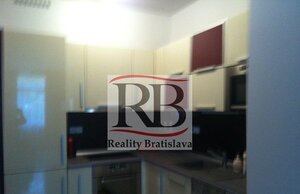 2-izbový byt, Palárikova, Bratislava I — foto 1