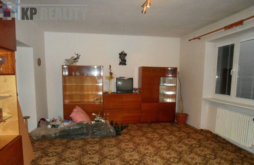 Predaj - 3 izbový byt, 81 m2, pôvodný stav, Zemianske Kostoľany — foto 2