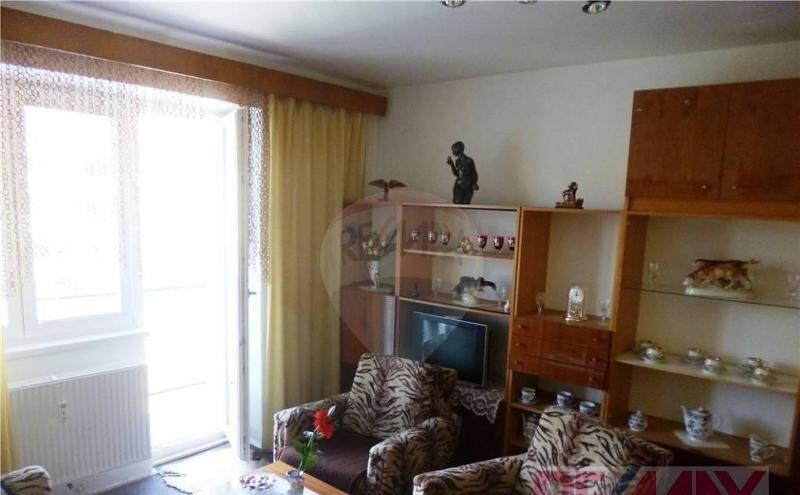 1 izbový byt s balkónom, Martin Podháj