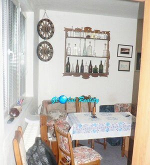 1 IZBOVÝ BYT, TRENČÍN NA PREDAJ, TEHLOVÝ, Pôvodný stav, 35 M2 — foto 2