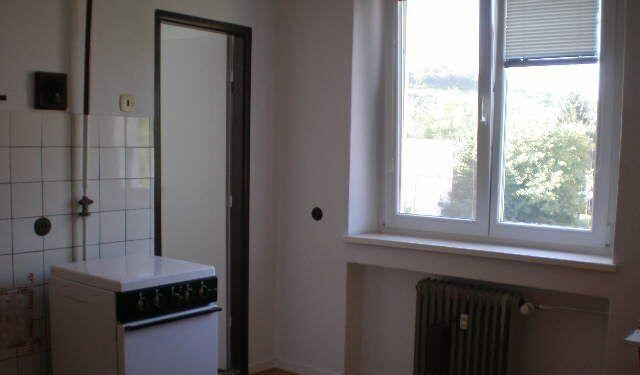 PB2011 Byt 2 1 na Školskej ul. PB - v tichom prostredí, tehlová bytovka — foto 2