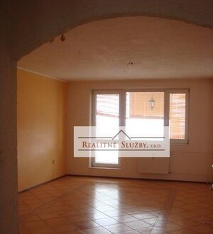 Na predaj 3-izbový byt (90m2. Helsinská, ťahanovce — foto 1