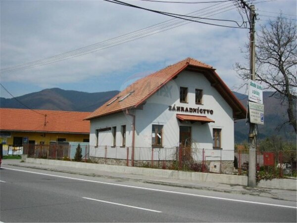 Dom po rekonštr. Vrútky, vhodný pre firmu