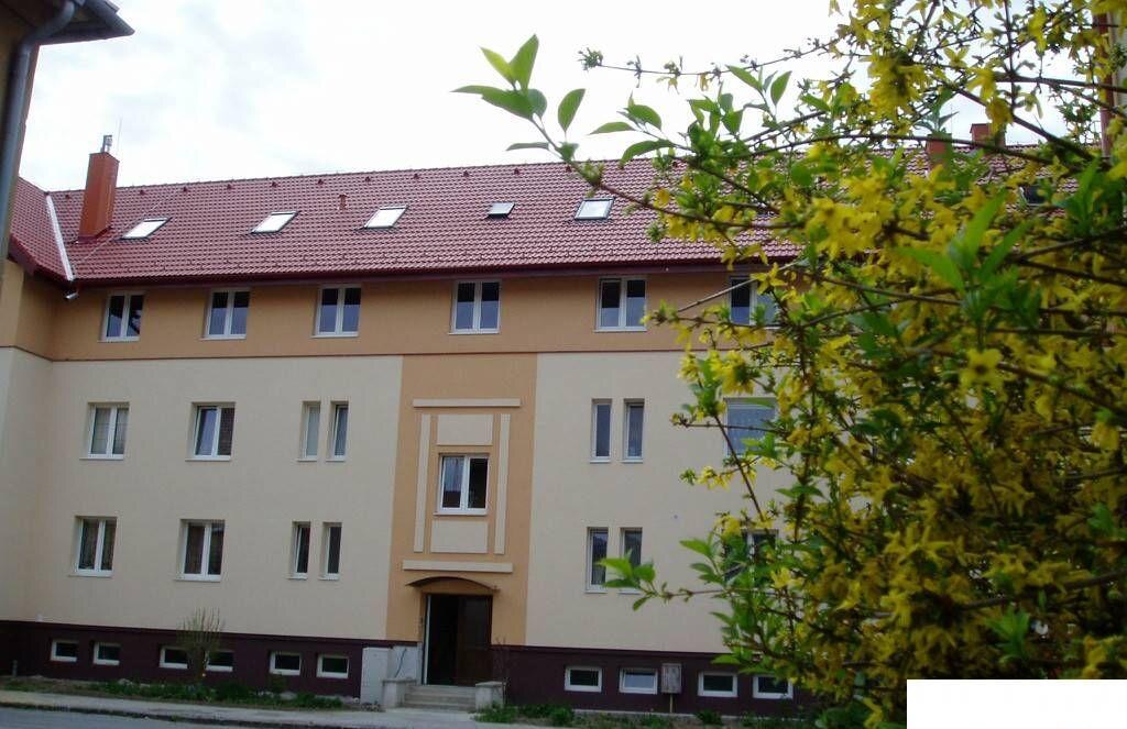 Projekt Komenského: SKOLAUDOVANÝ BYT 3- cca 127 m2 — foto 2