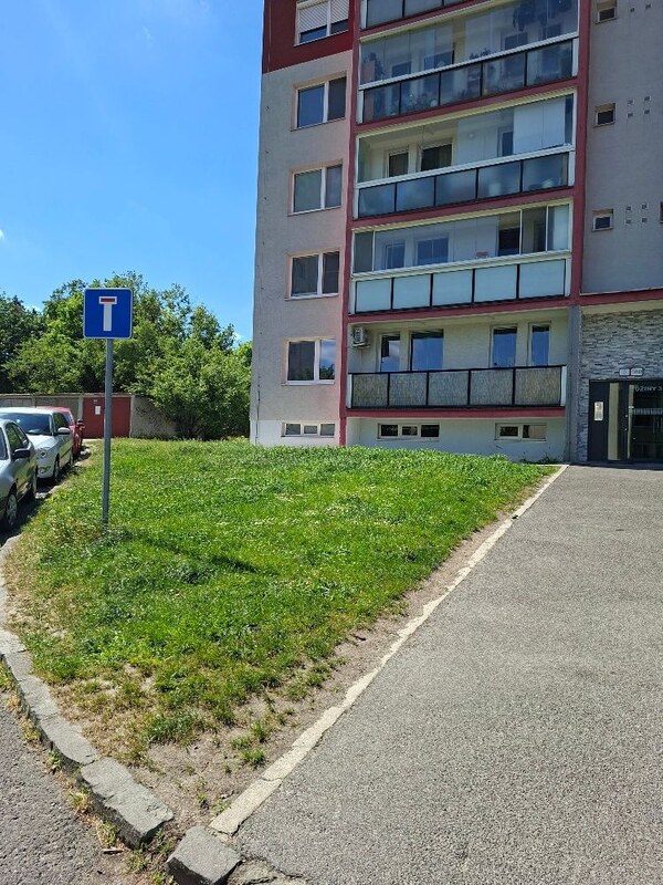 Predaj pozemkov na ul. Úžiny od 15 m2 do 30 m2 pre vlastné využitie s možnosťou parkovania