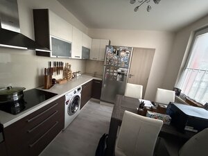 EXKLUZÍVNE IBA U NÁS – Priestranný 3-izbový byt pri kine v Nových Zámkoch — foto 4