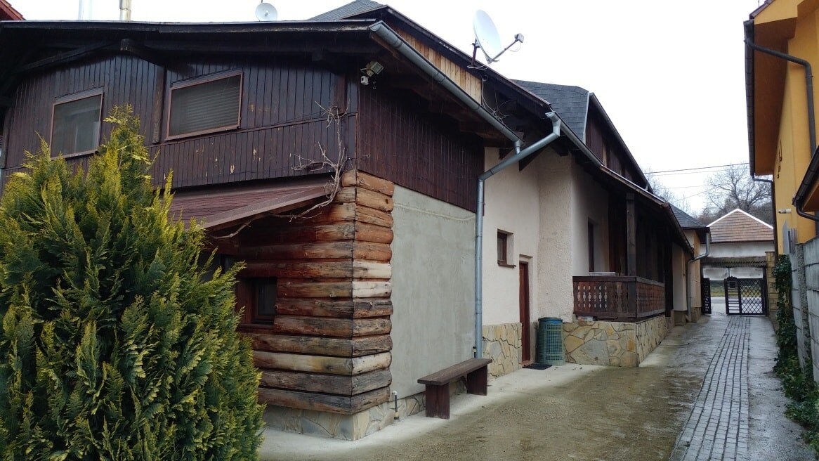 Predaj, penzión, hotel, ubytovňa, apartmány, Podhájska — foto 2
