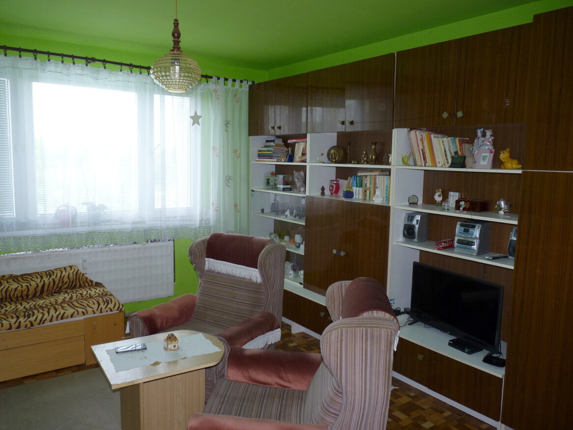 NOVÁ CENA !! Predaj, 3 izbový byt, Hurbanovo — foto 8