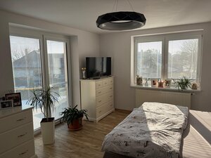 Veľký luxusný deväť izbový rodinný dom s veľkým pozemkom v Preseľanoch — foto 9
