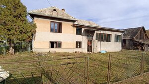 Dom v obci Ľuboriečka s veľkým pozemkom, — foto 2