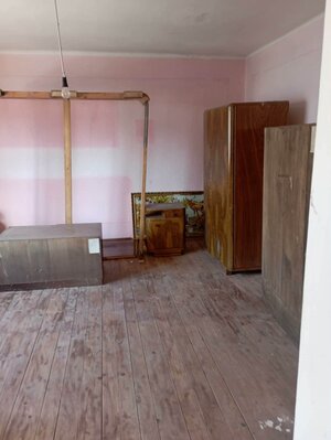 Dom v obci Ľuboriečka s veľkým pozemkom, — foto 11