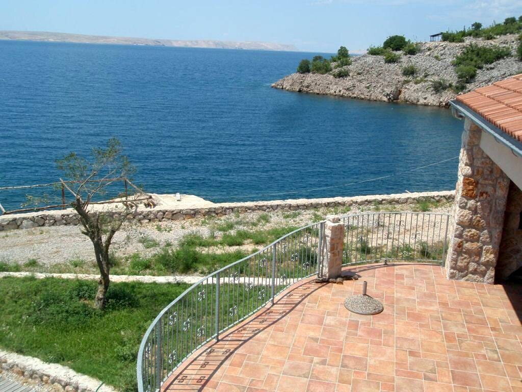 LUXUSNÁ KAMENNÁ VILA PRIAM NA PLÁŽI, STARIGRAD/PAKLENICA — foto 5