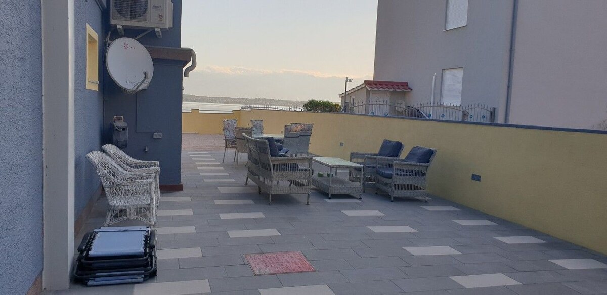 APARTMÁNOVÝ DOM V 1. RADE PRI MORI, NIN — foto 4