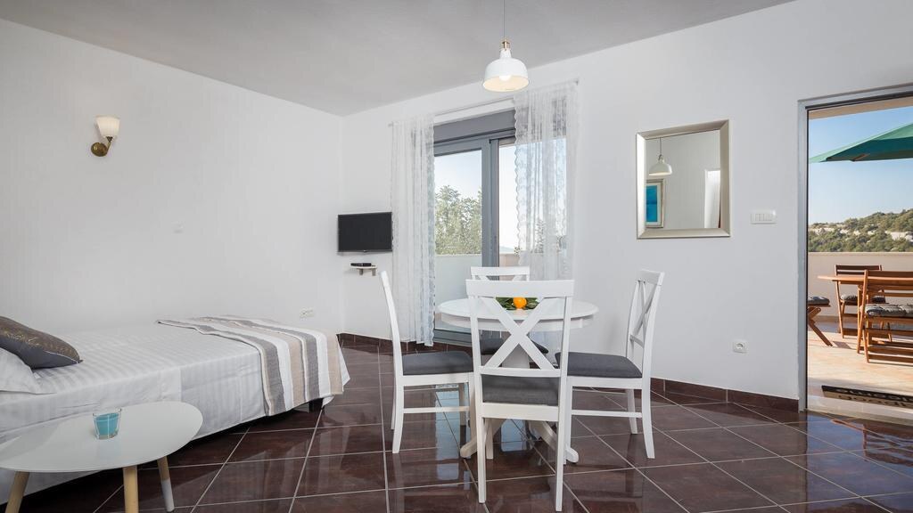 Apartmánový dom s nádherným výhľadom, Marina (Trogir) — foto 12