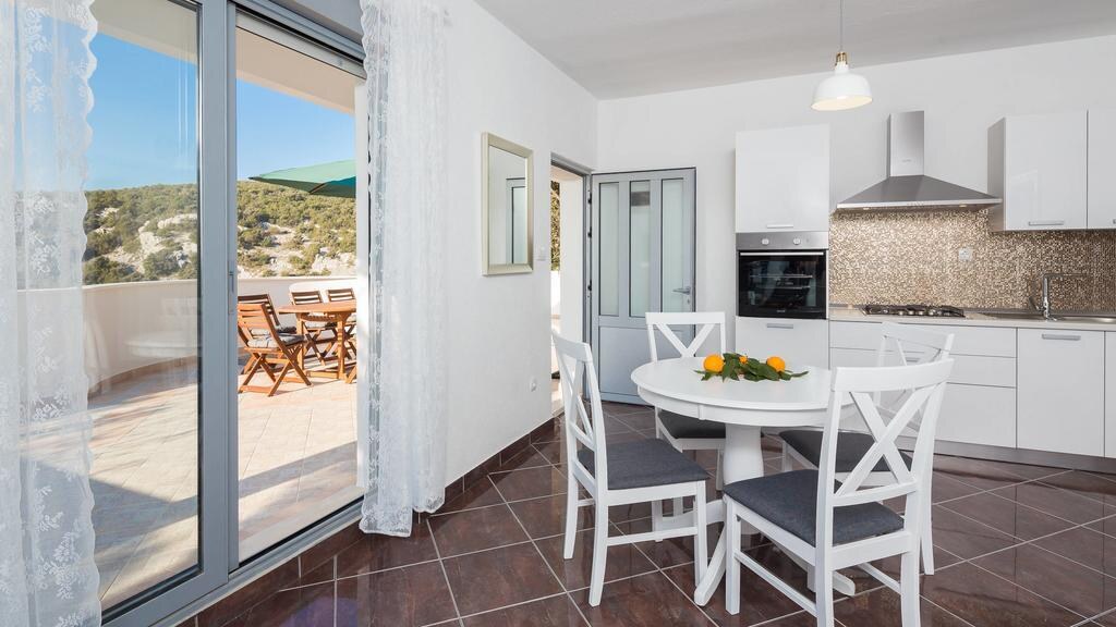 Apartmánový dom s nádherným výhľadom, Marina (Trogir) — foto 6