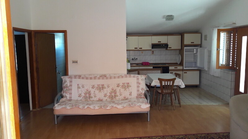 APARTMÁNOVÝ DOM, len 150m od pláže - VIR — foto 8