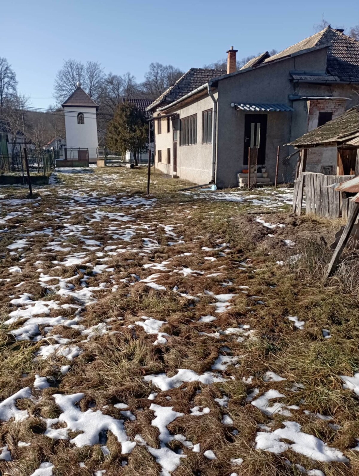 Dom v obci Ľuboriečka s veľkým pozemkom, — foto 20