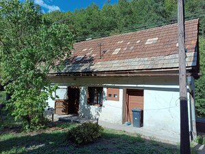 VEĽKÝ POZEMOK 2 321 m² | STARŠÍ DOM | ŽARNOVICA – LUKAVICA — foto 2