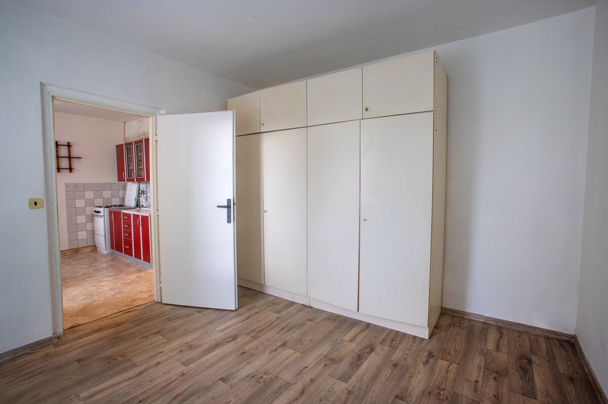 Na predaj 1-izbový byt v Hliníku nad Hronom – 27,3 m² — foto 6