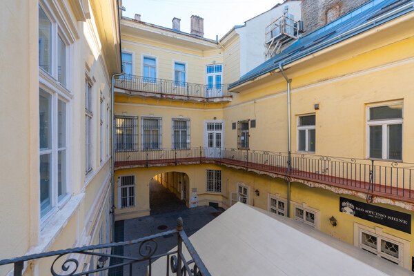 NA PRENÁJOM - obchodné priestory v centre Košic - Hlavná ulica
