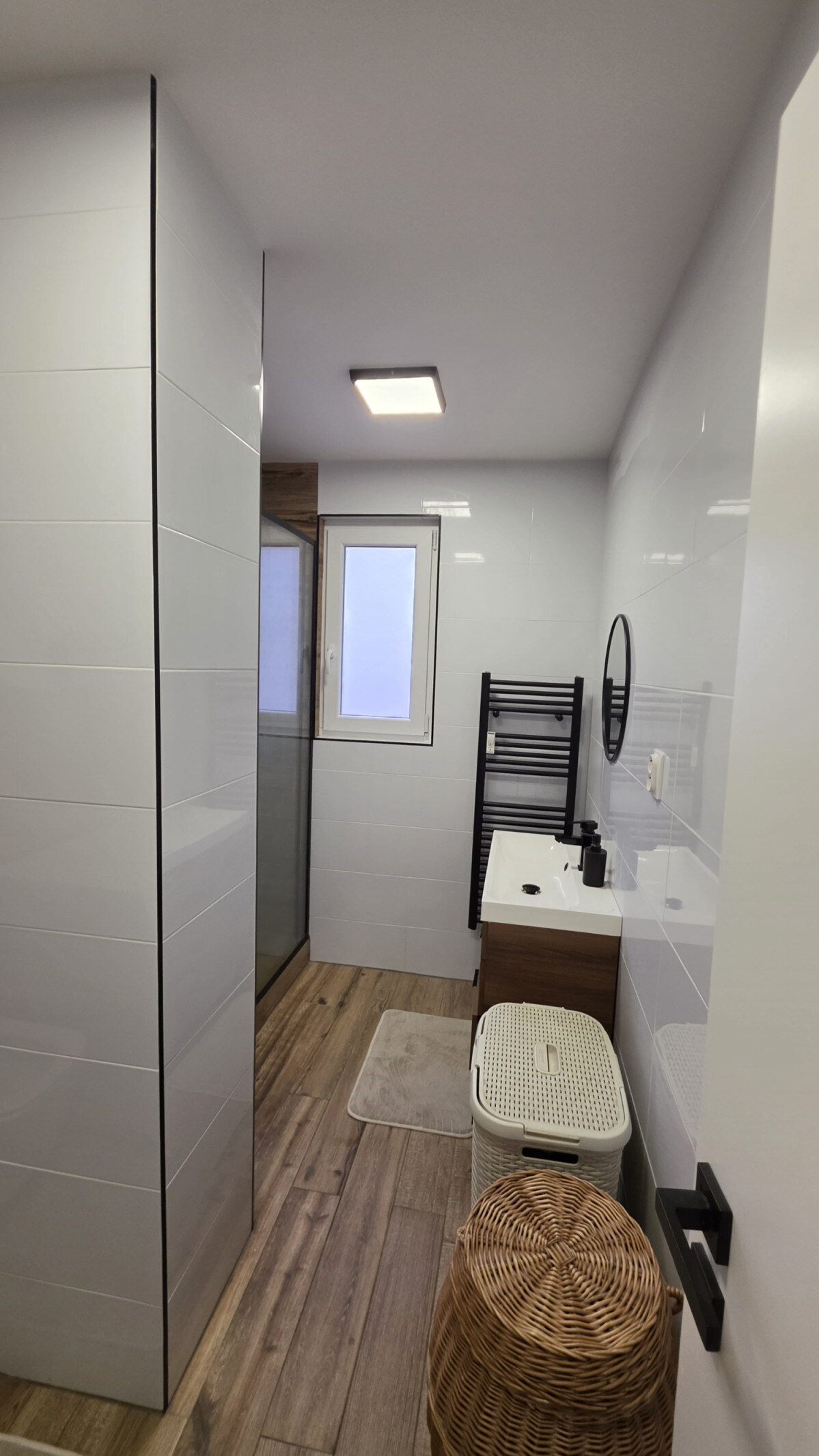 Predám Krásný kompletne prerobený 3- izbový byt Komárno — foto 7