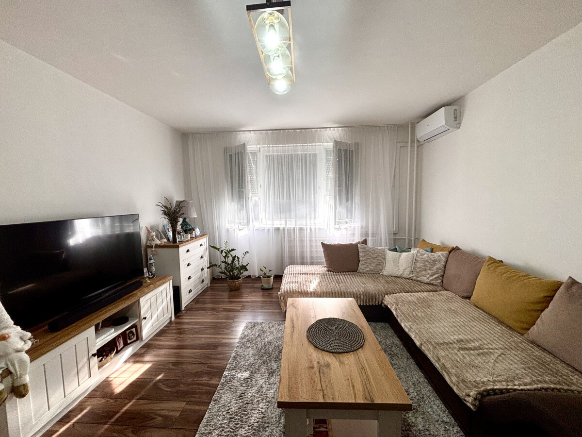 Ponúkame Vám na predaj priestranný 2- izbový byt v meste Nové Zámky — foto 2