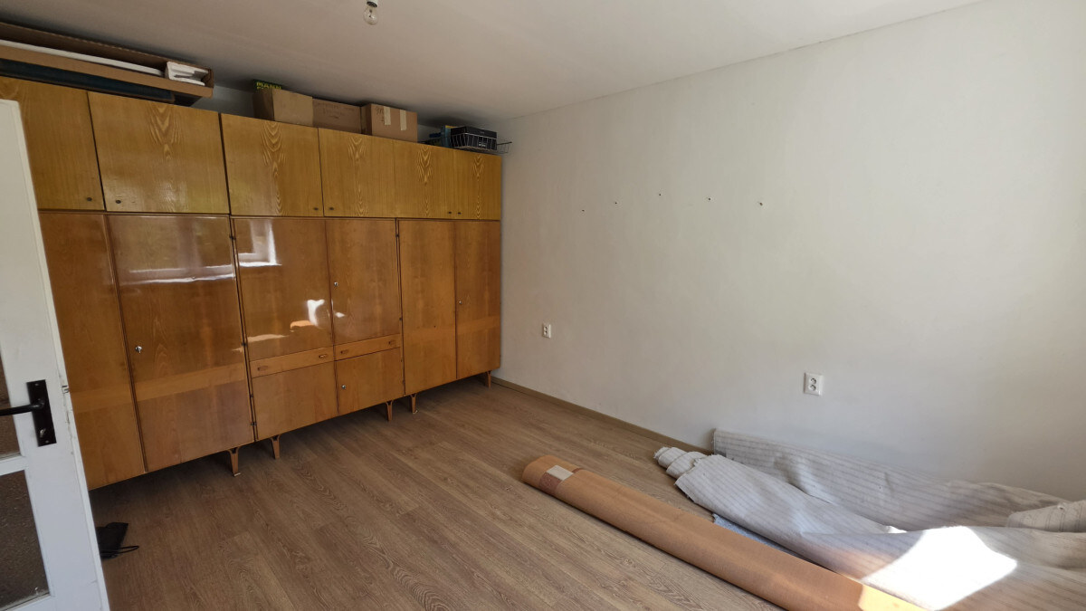 Predám Rodinný dom na Milionárskej štvrti Nové Zámky — foto 6