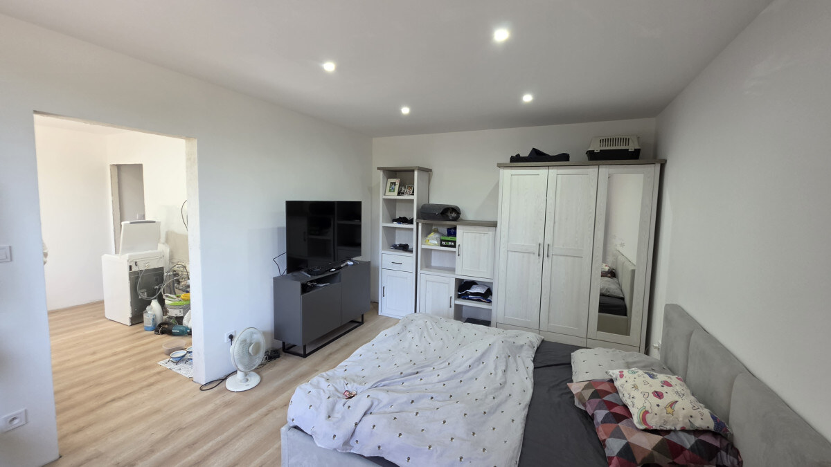 Ponúkam na predaj 1 izbový byt s Lodžiou Nové Zámky — foto 6