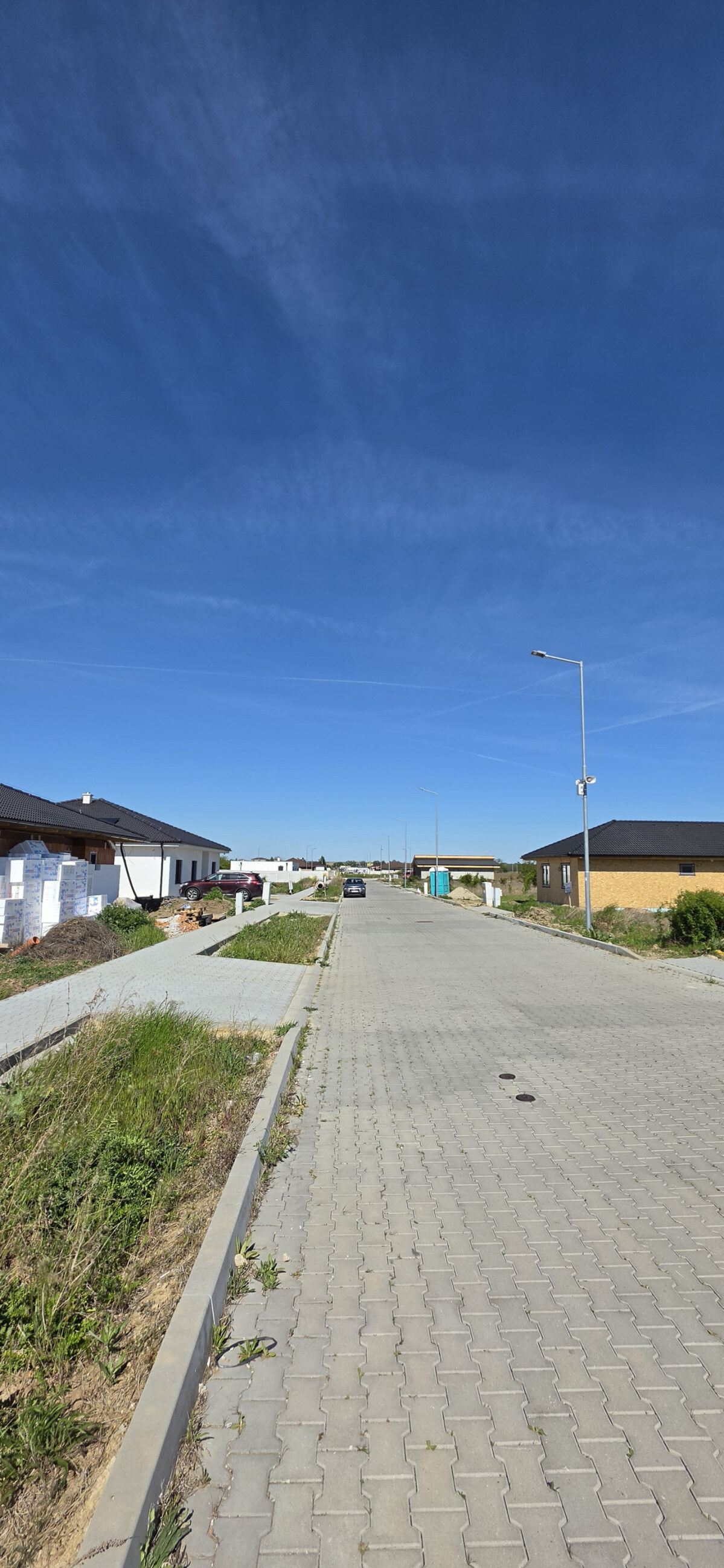 AKTUÁLNE !Ponúkam na predaj stavebný pozemok 4. Nový Svet Dvory nad Žitavou — foto 4