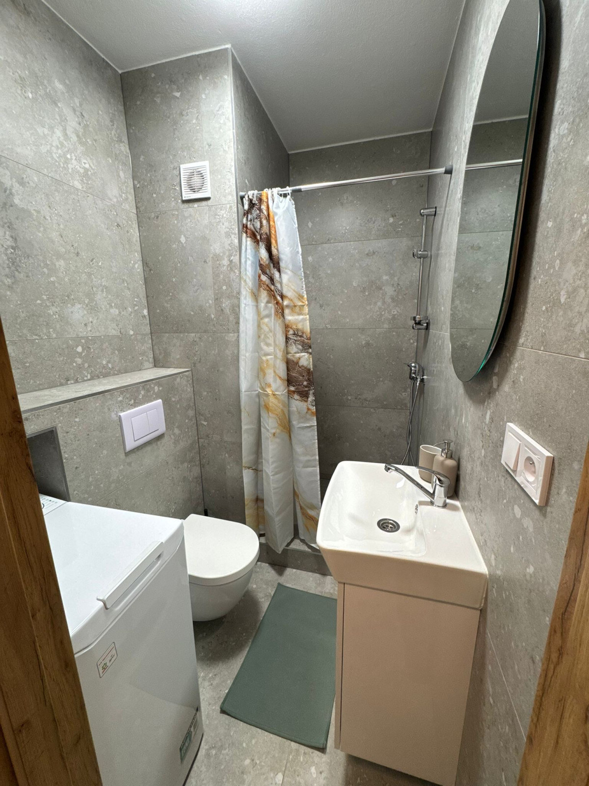 Ponúkam Vám na prenájom krásnu kompletne prerobenú garsónku v meste Nové Zámky — foto 5