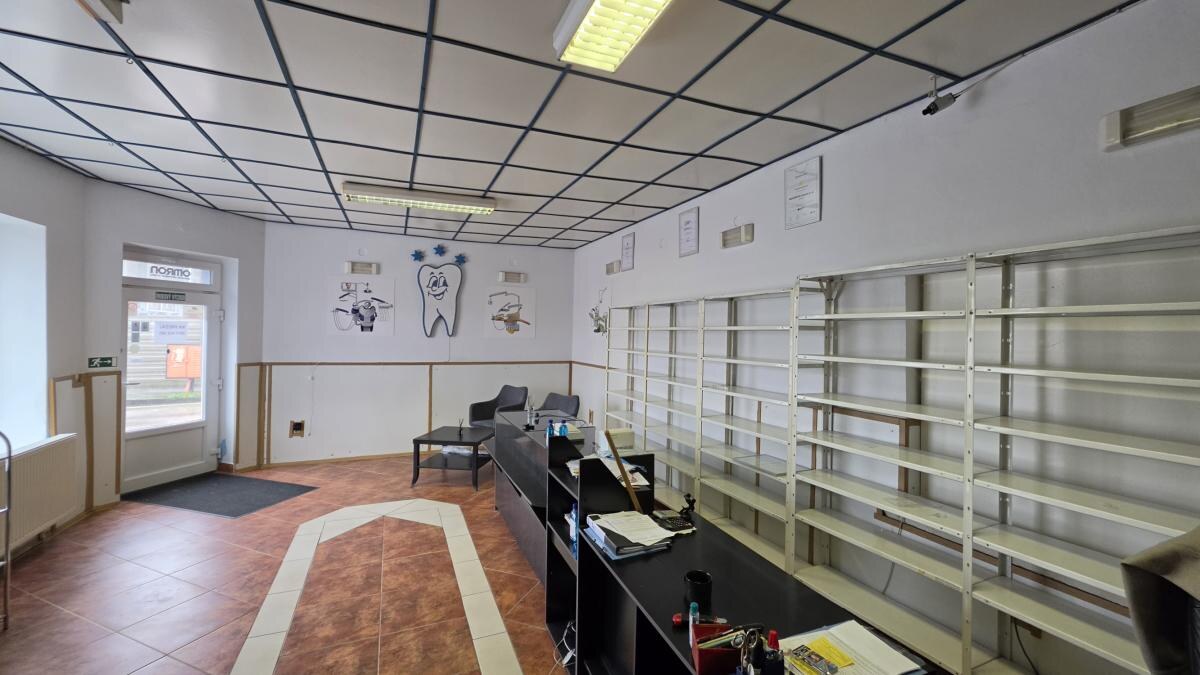 Na Predaj Rodinný dom - administratívná budova Nové Zámky — foto 10