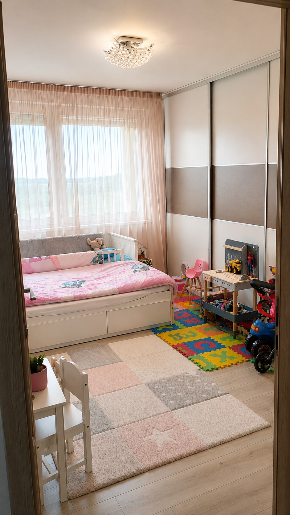 REZERVOVANÉ, Priestranný 3-izbový byt po kompletnej rekonštrukcii v Hurbanove — foto 10