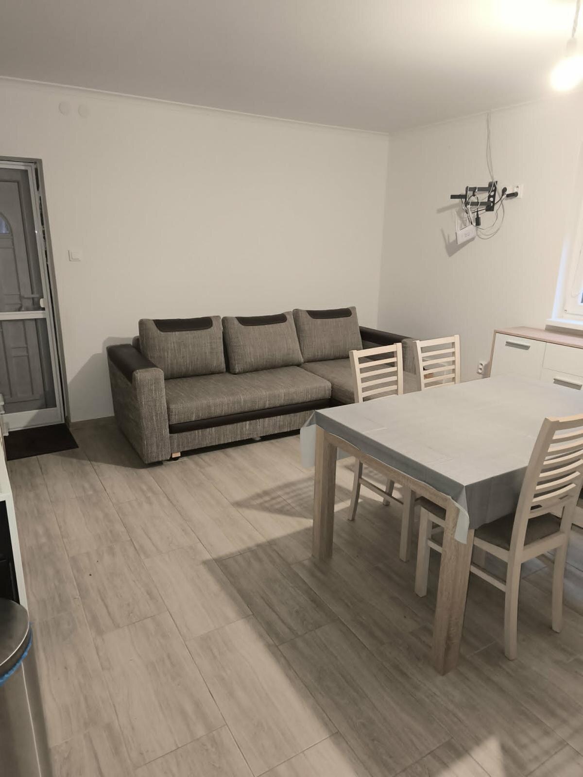 NA PREDAJ, Exkluzívne iba u Nás - 2- izbová Chata pri jazere, Oáza pokoja v Hurbanove — foto 10