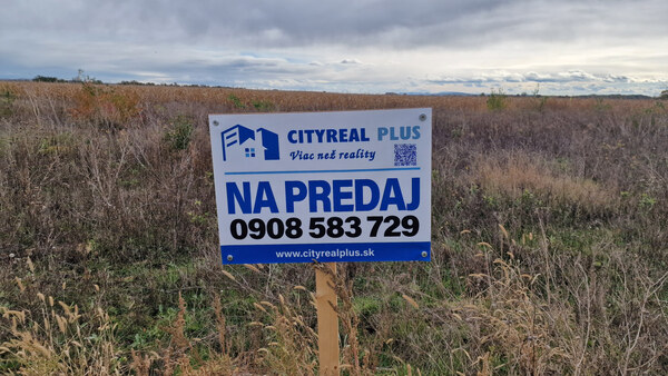 Ponúkam na predaj stavebný pozemok 820m2 STREKOV