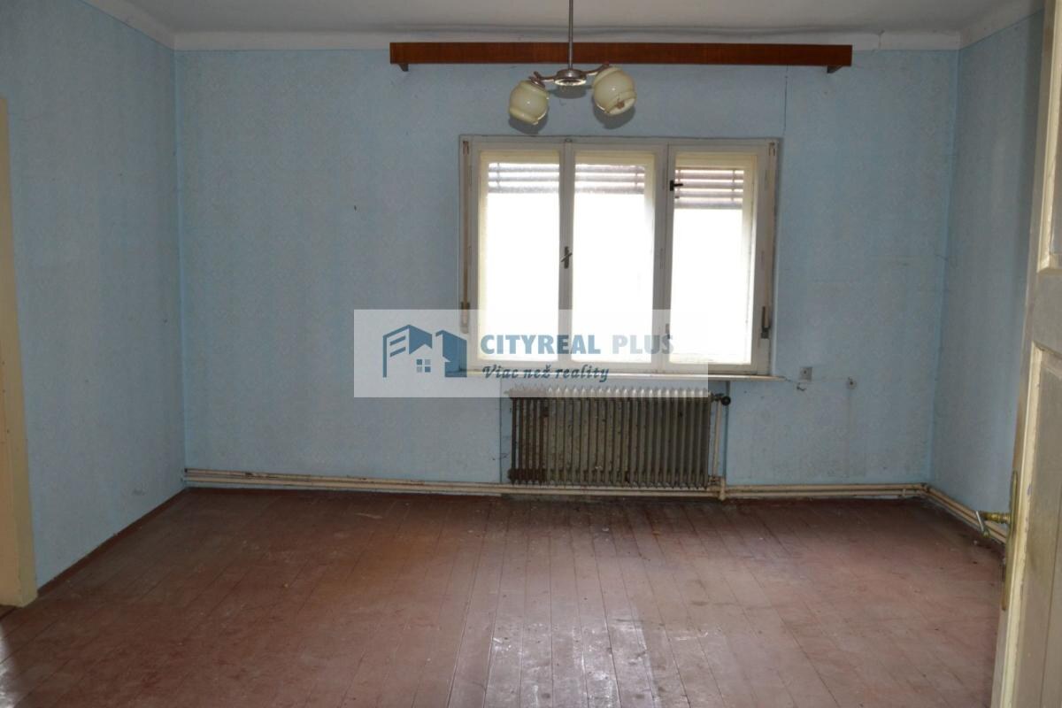 Na predaj starší dvojpodlažný rodinný dom v meste Nové Zámky — foto 6