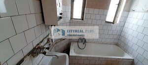 Na predaj starší dvojpodlažný rodinný dom v meste Nové Zámky — foto 8