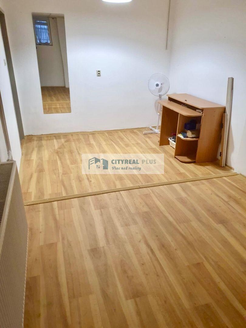 Ponúkame Vám na prenájom samostatnú miestnosť pre kozmetické služby v  Nových Zámkoch — foto 2