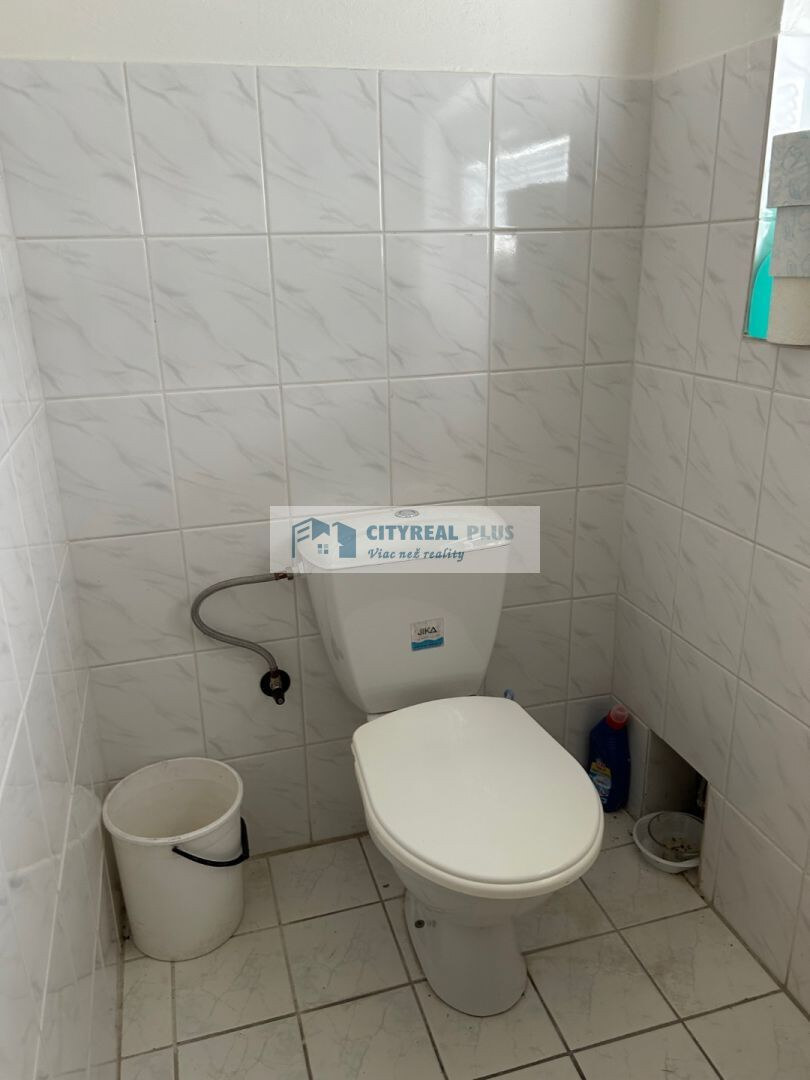 Znížená CENA !!§Ponúkam Vám na predaj zrekonštruovanú Chatu na celoročné bývanie — foto 4