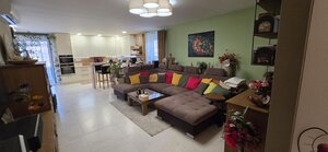 Na PREDAJ 4 izbová Novostavba v novej slepej uličke Nové Zámky — foto 1