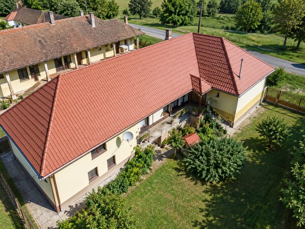 MAĎARSKO _3iz. RD _ pozemok 1815m²_ Bódvarákó v blízkosti Rákocziho jaskyne