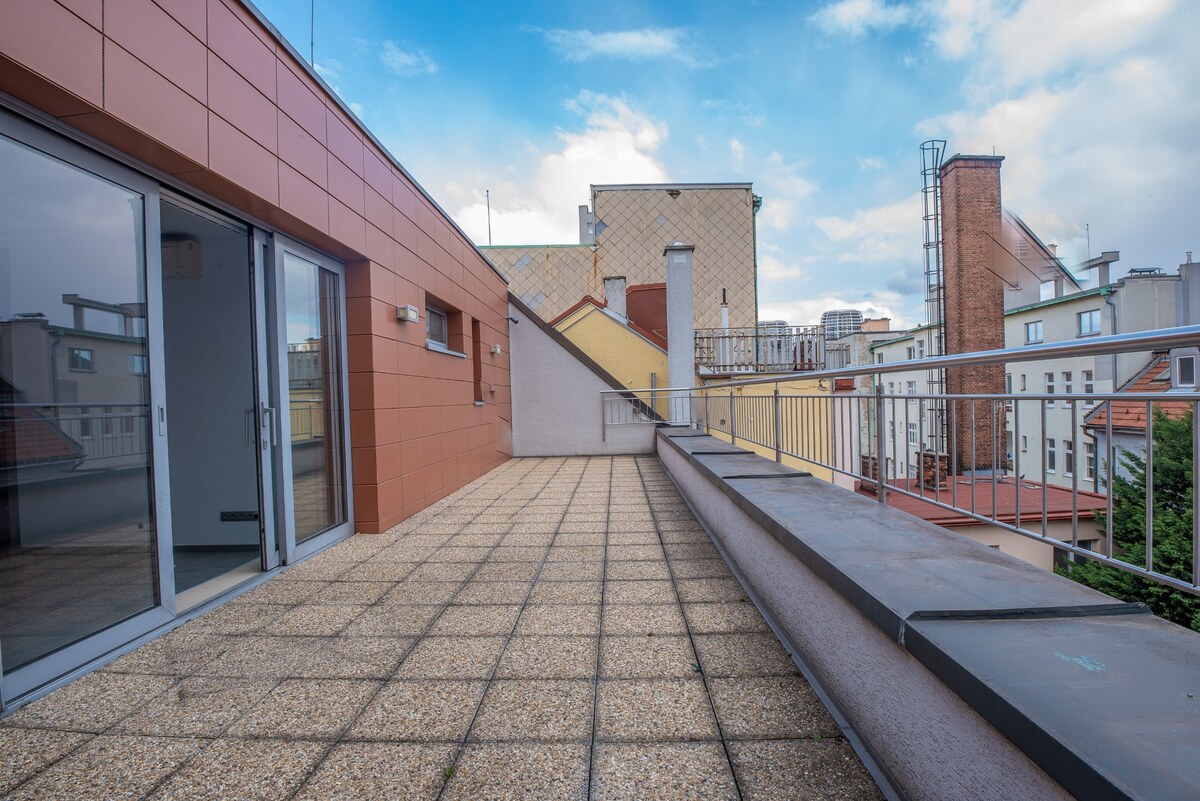 Moderné a luxusné administratívne priestory s terasou, 124 m2,Dunajská — foto 11