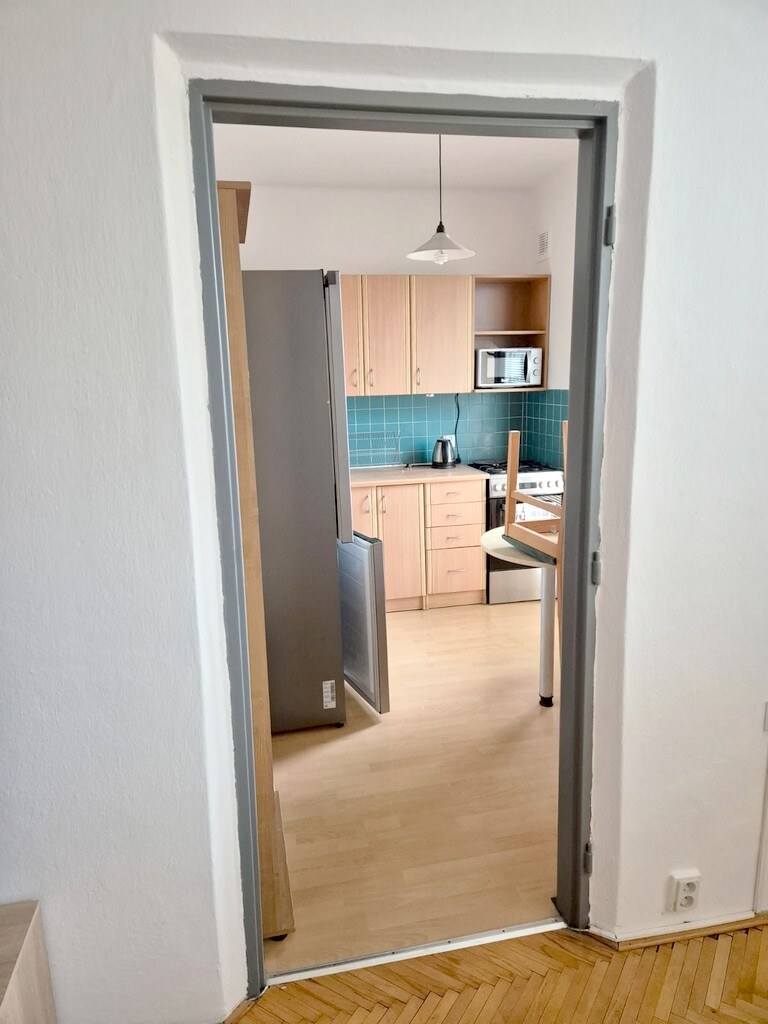 Prenájom 1-izbového bytu, A. Hlinku Piešťany — foto 2