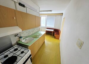 PRENÁJOM Bánovce nad Bebravou/3 IZBOVÝ BYT/ CENTRUM-STRED/ — foto 2
